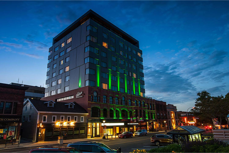 The Holman Grand