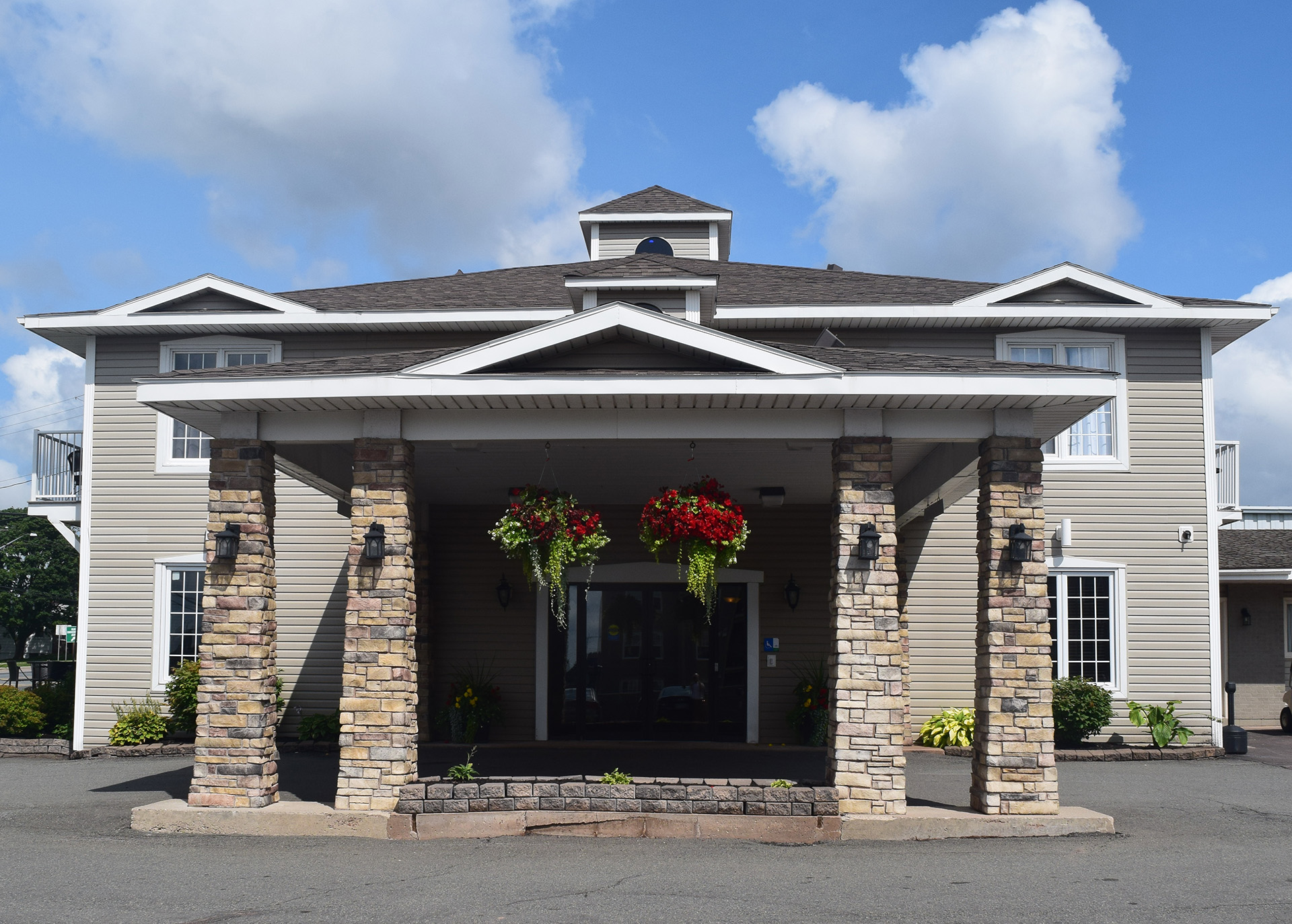 Canada’s Best Value Inn & Suites